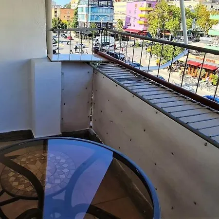 Apartment 2v1 - 21 Dhjetori Sg Tirana