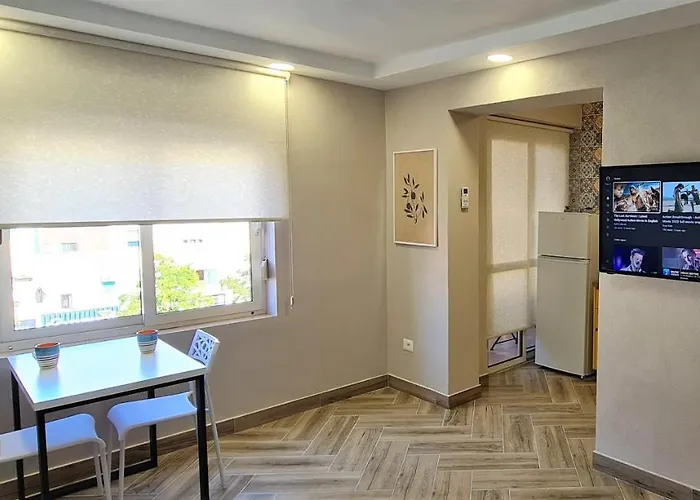 2v1 - 21 Dhjetori Sg Apartamento Tirana