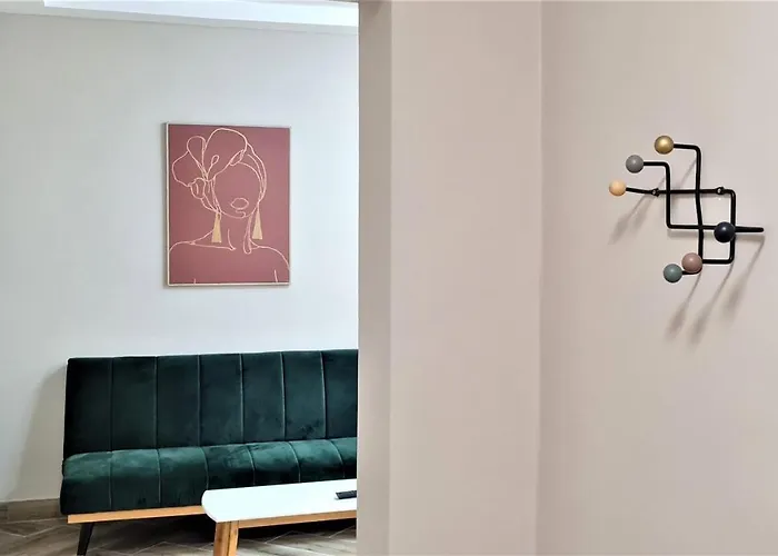 2v1 - 21 Dhjetori Sg Appartamento *